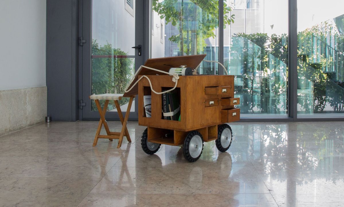 Atelier Portátil, vista da exposição individual na Abreu Advogados / Carpe Diem Arte e Pesquisa, Lisboa, 2019.