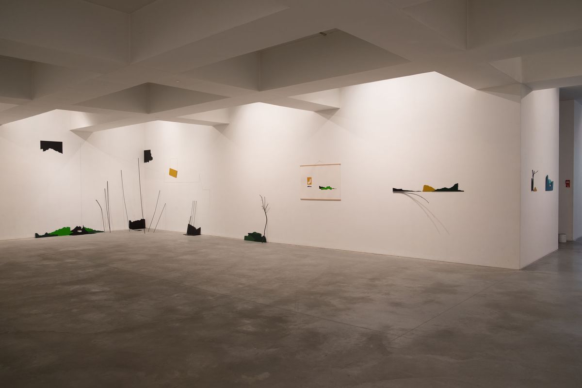Vista da exposição Paisagem Instável, Carlos Carvalho Arte Contemporânea, Lisboa, 2017.