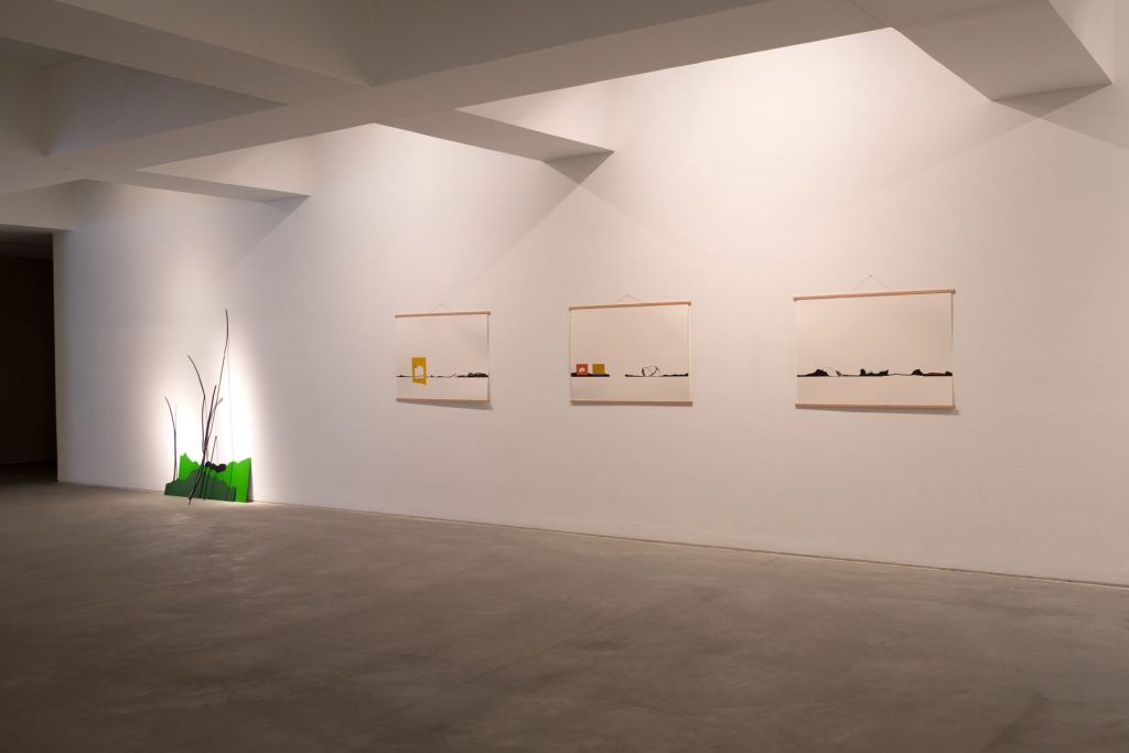 Vista da exposição Paisagem Instável, Carlos Carvalho Arte Contemporânea, Lisboa, 2017.